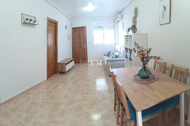 Foto a2506556-e10d-4b11-9ebf-458c77ffab67. Alquiler planta baja alquiler desde hoyapartamento en planta baja ubicado costa, en una urbanización privada con piscina y zonas comunes. p en Orihuela