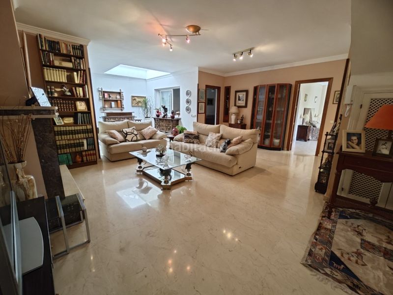 Foto 957d3d90-fa2a-4876-8759-23071c58fe39. Dúplex a Las Brisas Marbella
