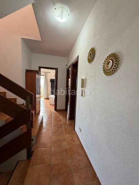 Foto 4bdeae22-2b6b-460c-af45-6ac009477f4b. Casa adossada amb aparcament a Cuevecitas - Malpaís Candelaria