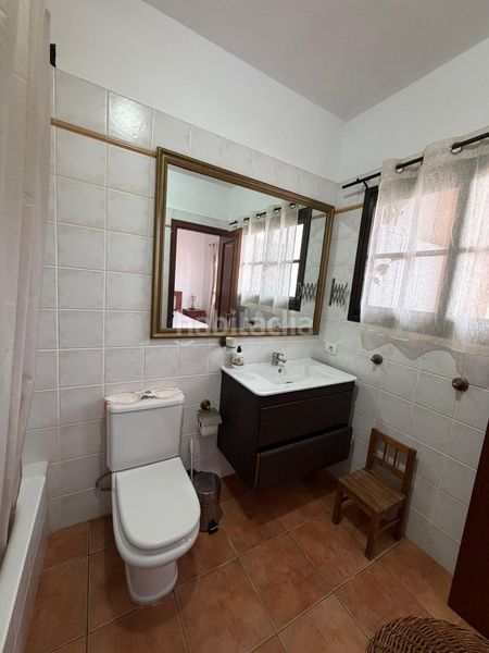 Foto b164feb8-b9f1-4c64-aca2-e86592140829. Casa adossada amb aparcament a Cuevecitas - Malpaís Candelaria