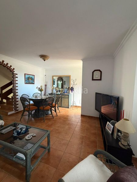 Foto f4e276a5-378e-48e6-ae92-4b47fb08370b. Casa adossada amb aparcament a Cuevecitas - Malpaís Candelaria