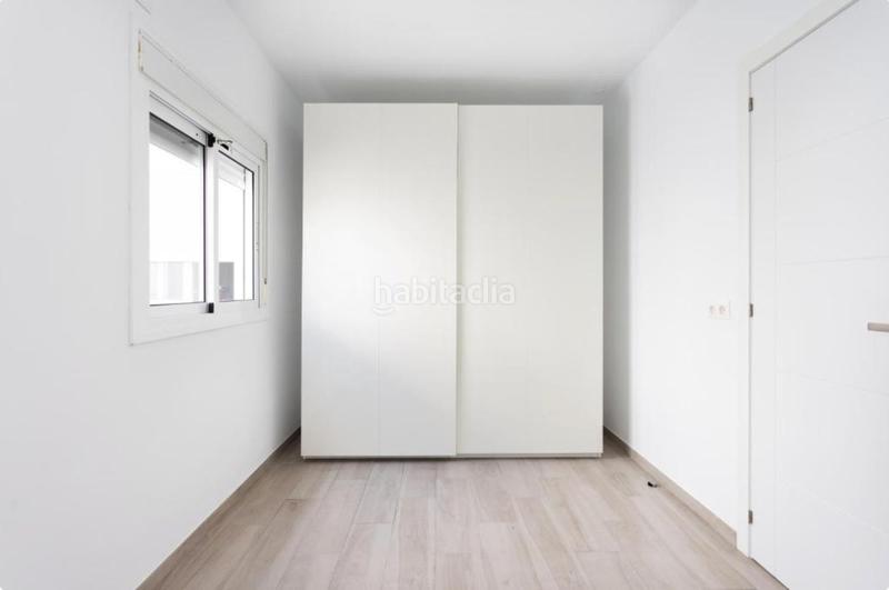 Foto 80b8ebd9-e840-4cc4-bc0c-e33fabb9a1ce. Piso en Duggi - Rambla - Los Hoteles Santa Cruz de Tenerife