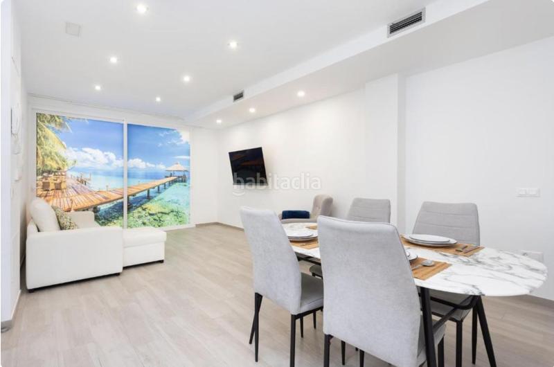 Foto f31345c1-3f41-43a8-bdbd-bb53c6b9fc75. Piso en Duggi - Rambla - Los Hoteles Santa Cruz de Tenerife