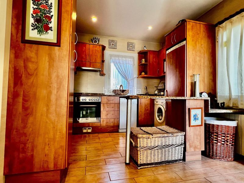 Foto 0eef0e31-9bf0-402e-a64d-4c0698c46ec9. Casa amb aparcament a Coma-ruga platja Coma-ruga