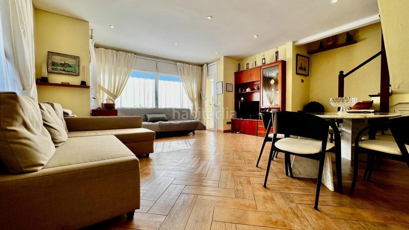 Foto 43859f1d-670a-41de-a934-93c01a0b13e2. Casa amb aparcament a Coma-ruga platja Coma-ruga