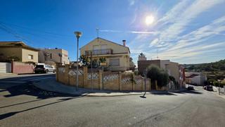 Casa adosada en Roda de Barà