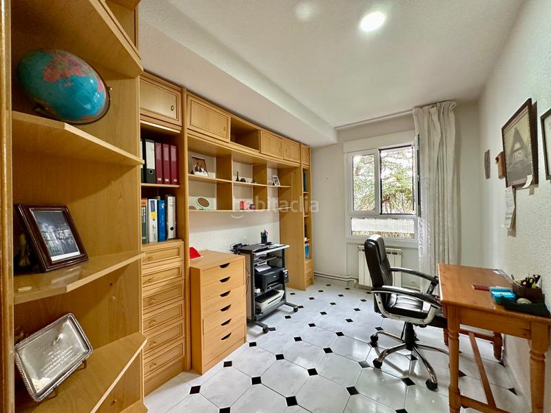 Foto 6974a438-b78c-4d63-babb-5be9f90394b2. Attique avec cheminée chauffage parking piscine dans Galapagar