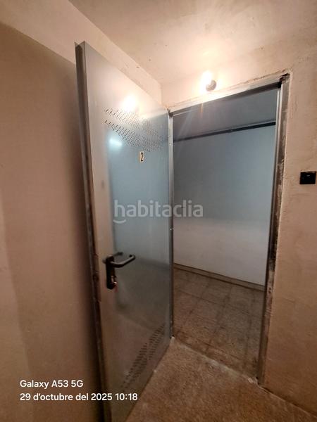 Foto 99c63678-289f-428e-a33b-57e6e8650853. Etagenwohnung mit heizung in Barri del Centre Terrassa