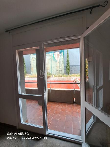 Foto aa9ed80b-8b1d-4744-acba-2e6c209af2b4. Etagenwohnung mit heizung in Barri del Centre Terrassa