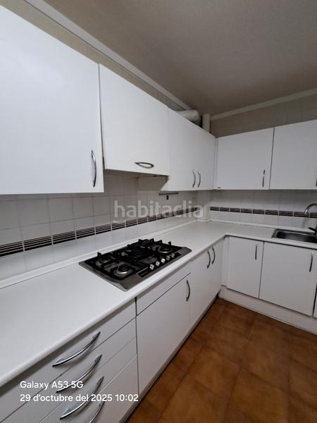 Foto ceecb658-b770-445c-9244-1ebead01ca38. Etagenwohnung mit heizung in Barri del Centre Terrassa