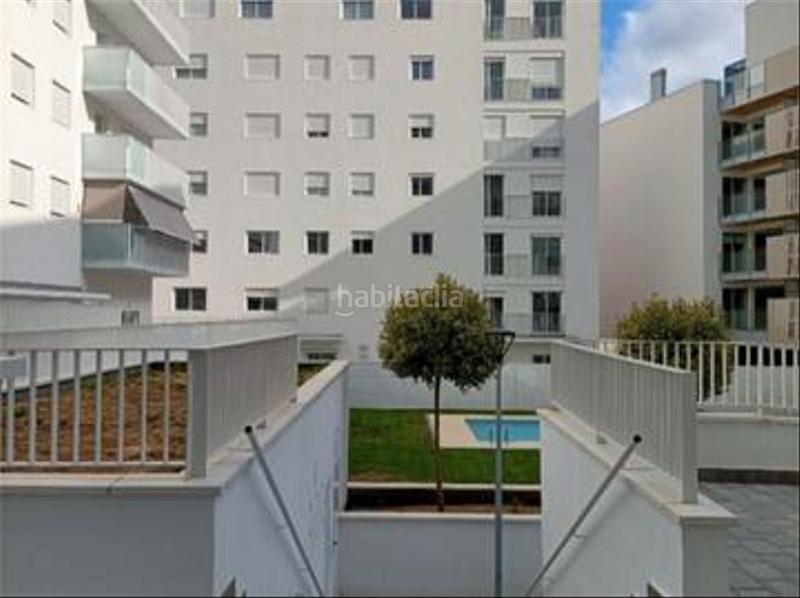 Foto bce89efb-282c-4a44-b7e8-ff69f94f4da1. Lloguer pis amb calefacció piscina a Centre Sabadell