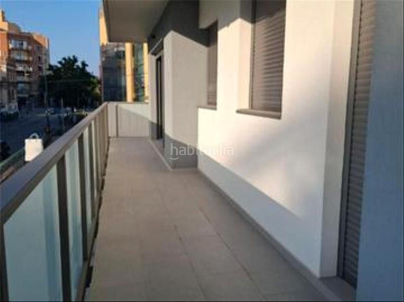 Foto ebb47c42-7807-4b83-9850-f640bac8e6a6. Rent flat with heating in Centre Badalona