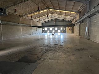 Affitto Capannone industriale in Avinguda de la mare de déu de montserrat 47. Nave en alquiler en exclusiva