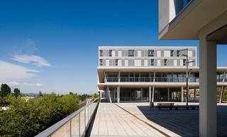 Geschäftsraum in Plaça d'Ausiàs March 1-9