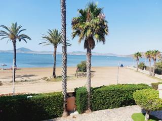 Chalet  Calle tordos. Exclusivo chalet en primera línea de playa del  mar menor en el