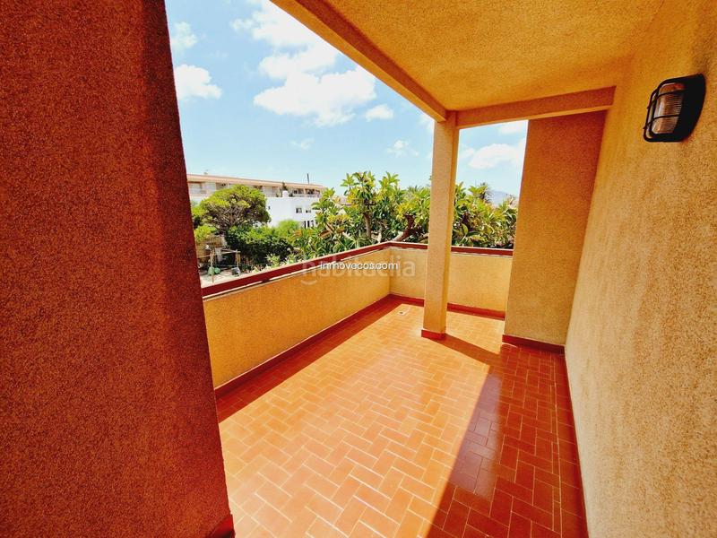 Foto 052f78d5-844a-4b46-a98e-e80ee77423e5. Chalet mit parking in Entremares Manga del Mar Menor (La)