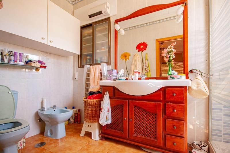 Foto 308f2da7-566e-41a8-ba63-f6a24b378bdb. Chalet mit parking in Playa del Galán Manga del Mar Menor (La)