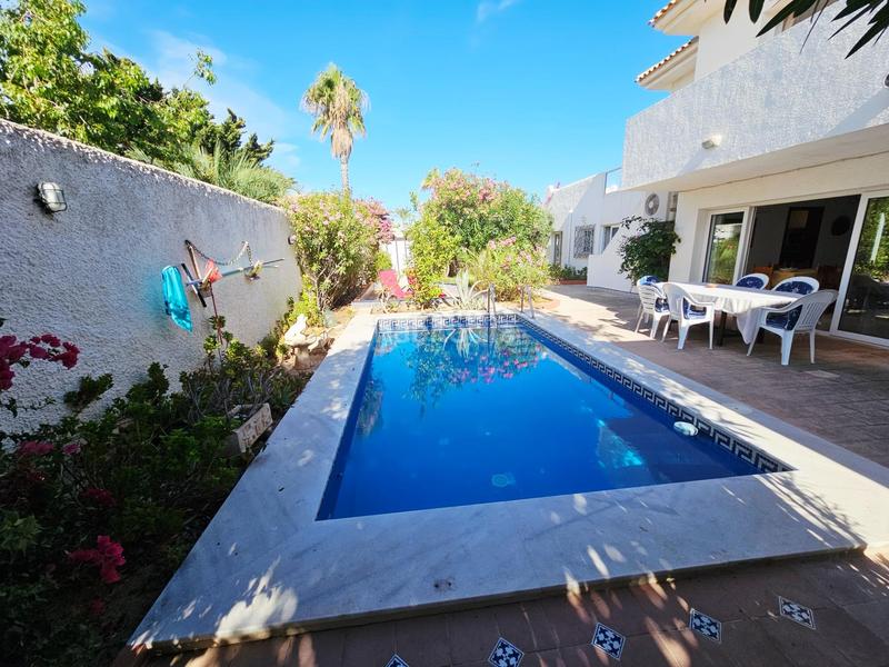 Foto e54fc157-8cee-4bbb-8ebe-38411592cba7. Chalet mit parking pool in Playa del Galán Manga del Mar Menor (La)
