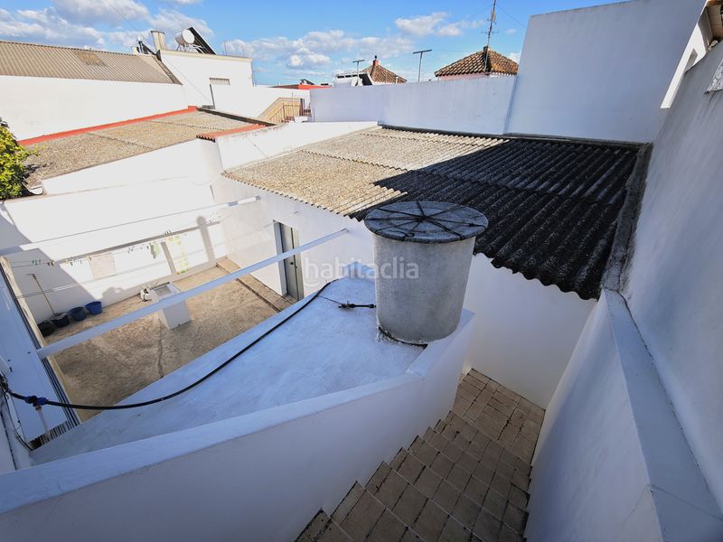 Foto 7291591b-6ce6-4ed5-be3f-b7b192f309cc. Casa amb aparcament a Lebrija