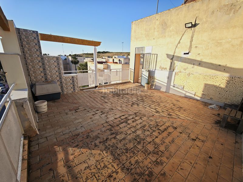 Foto a8b5f4eb-bbea-4788-a926-d6bd463c4978. Àtic a Lebrija