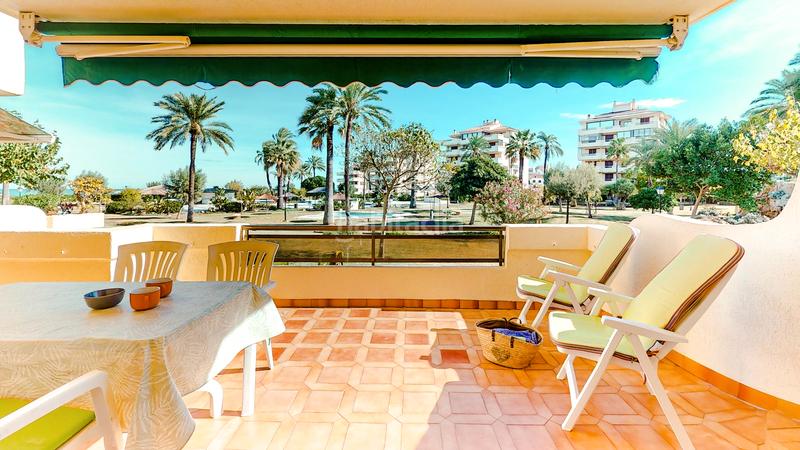 Foto 20a69eb4-8644-4028-9e6d-f91d6e735fd0. Alquiler piso en carrer passarell 4 alquiler temporal: apartamento en playa grande con terraza y vistas al mar en Dénia