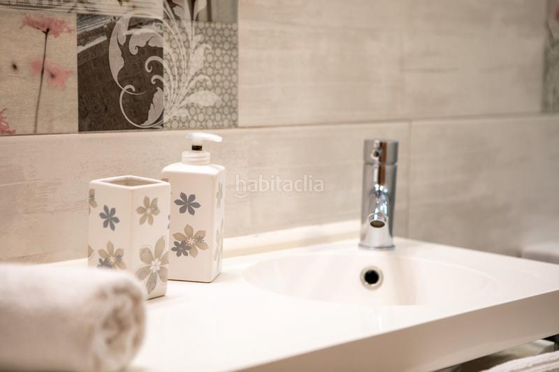 Foto 53481381-1c4a-4a11-82ce-0194dce7e1a5. Rent flat in carrer llobarro 7b in Les Bassetes - El Marjal Dénia