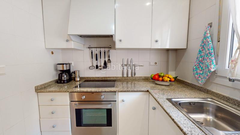 Foto 9cecdef3-fe5d-4a90-b9d0-a09a470d54f3. Rent flat in carrer llobarro 7b in Les Bassetes - El Marjal Dénia