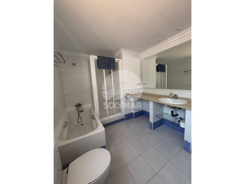 Foto a878fccc-f4fb-4c78-bd00-4b9bc7e0aca6. Alquiler chalet casa de lujo en la caleta en Caleta de Velez