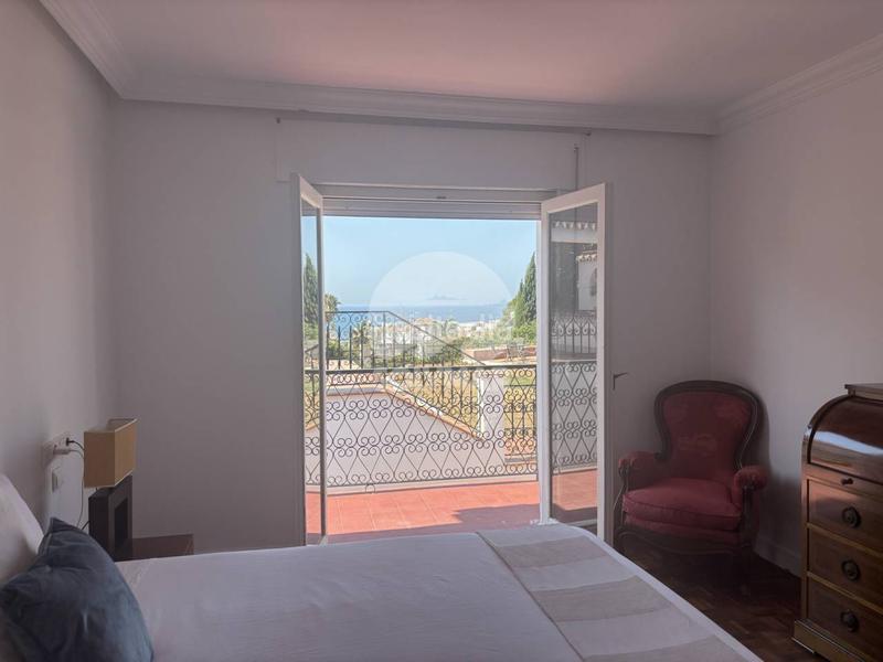 Foto 7715a4f9-efab-43ef-8a54-f8a013913cd7. Location chalet avec parking piscine dans Caleta de Velez