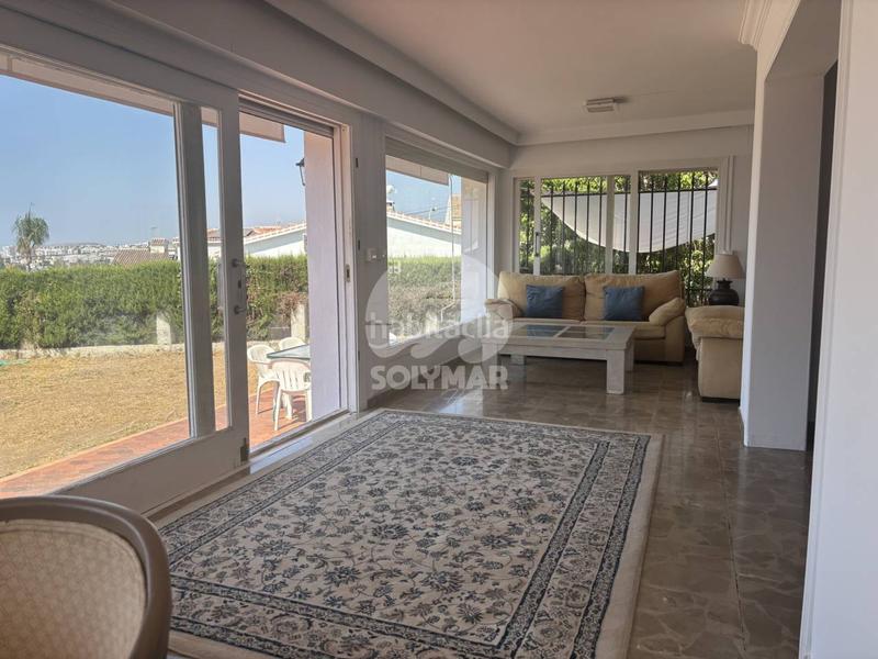 Foto ed9af62a-67ea-4832-989a-9fece44affa8. Location chalet avec parking piscine dans Caleta de Velez