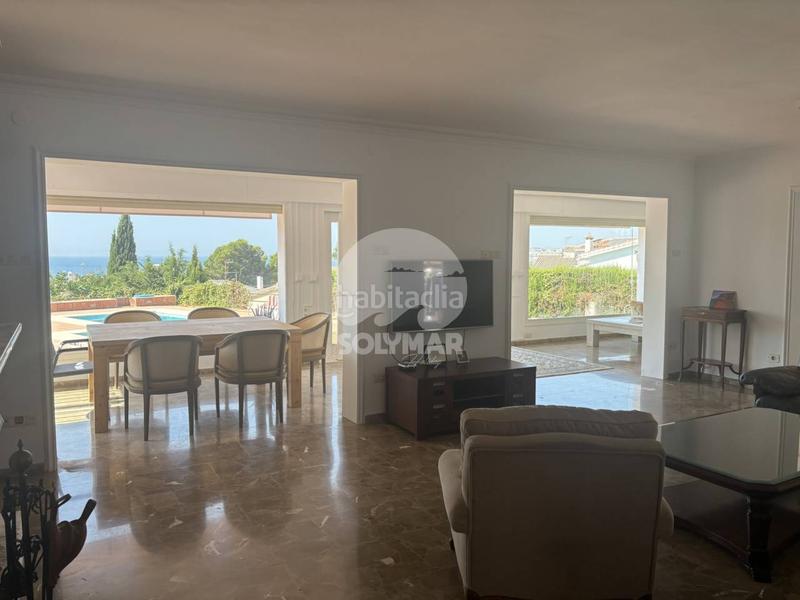 Foto eee76667-efaa-4850-af5e-a7f1ce362e0d. Location chalet avec parking piscine dans Caleta de Velez