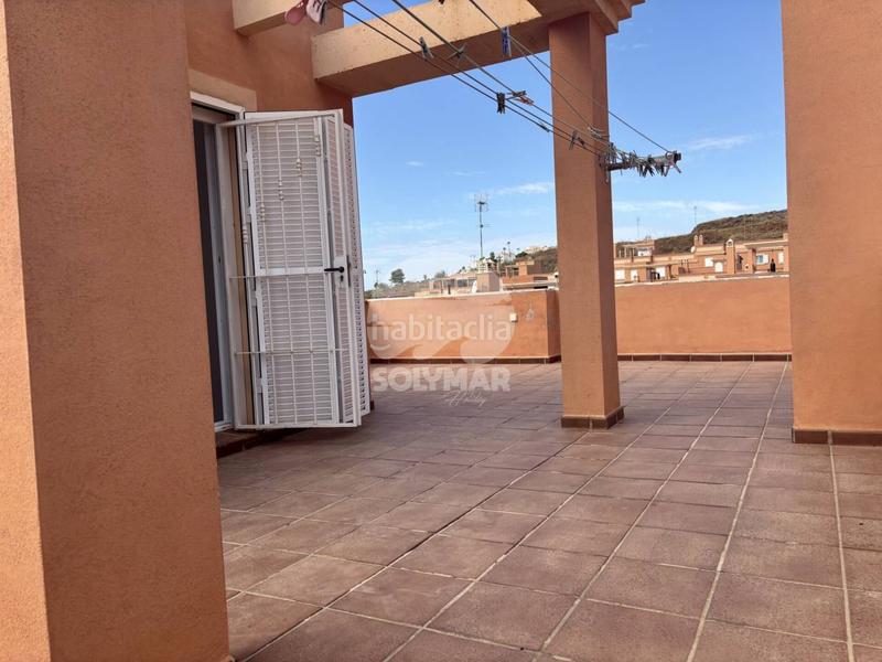 Foto 330f0d6b-6968-4ae8-950d-3a2b58292b04. Alquiler casa adosada alquiler en urbanización las biznagas en Benajarafe