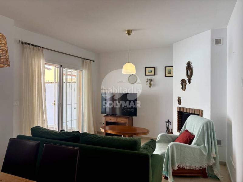 Foto 92881937-1f98-498e-916c-493095fab00f. Alquiler casa adosada alquiler en urbanización las biznagas en Benajarafe