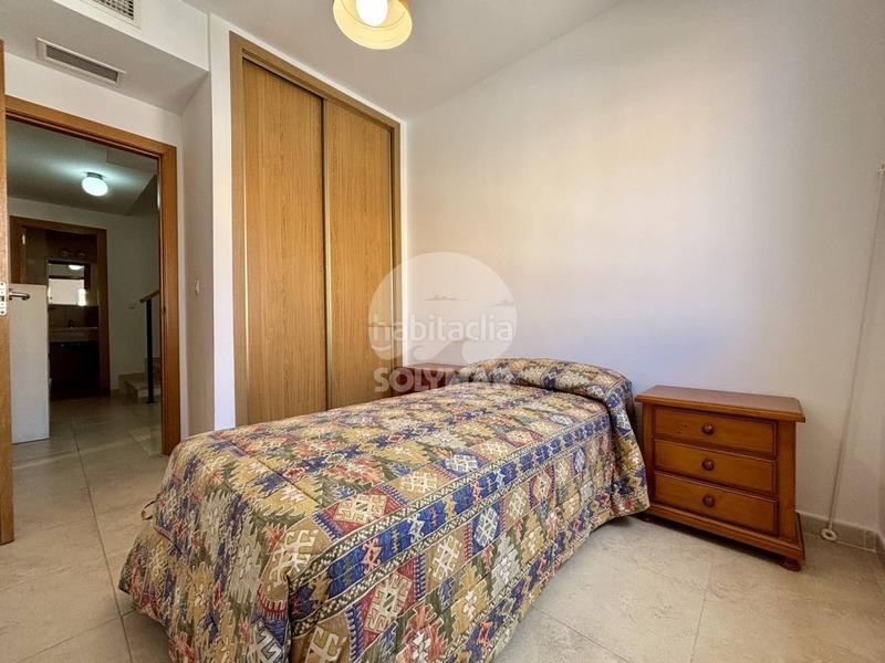 Foto aa1a4ce7-4d50-4471-9fa0-2a7df23f0b60. Alquiler casa adosada alquiler en urbanización las biznagas en Benajarafe