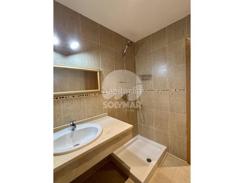 Foto ea54ccf9-c054-4b5a-a6d6-24304efe1498. Alquiler casa adosada alquiler en urbanización las biznagas en Benajarafe