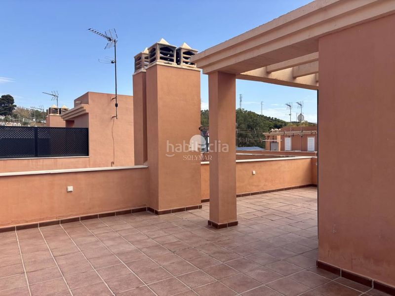 Foto 8dbd78d8-57b4-49c0-bf31-be9d47364ec0. Affitto casa a schiera con parcheggio piscina in Benajarafe