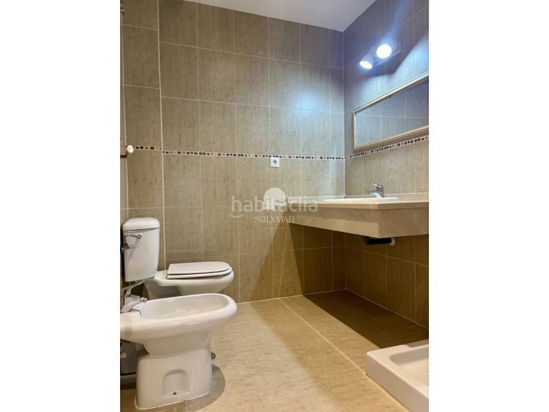 Foto fff197df-b72a-43ce-8da7-477a58612d90. Affitto casa a schiera con parcheggio piscina in Benajarafe