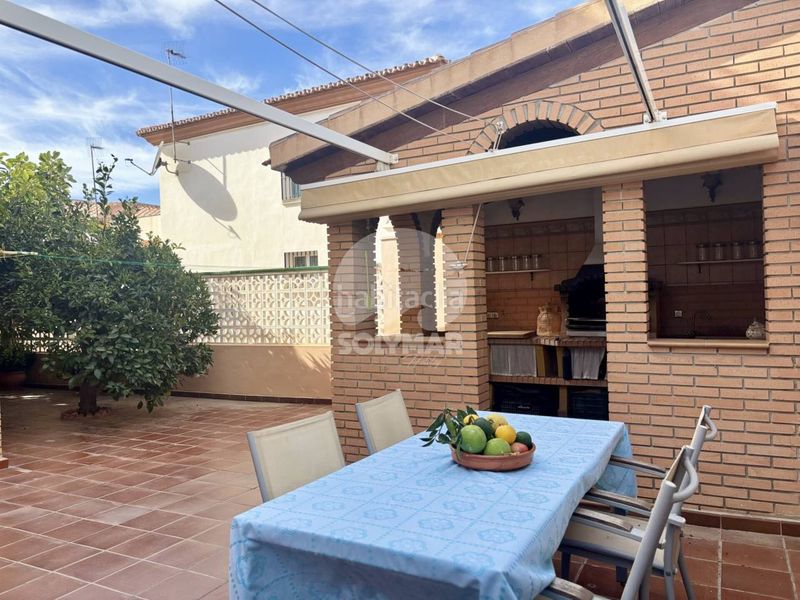 Foto ad0420a4-2bd8-4875-ad3f-72cd299a6559. Xalet amb aparcament piscina a El Tomillar Torre del Mar
