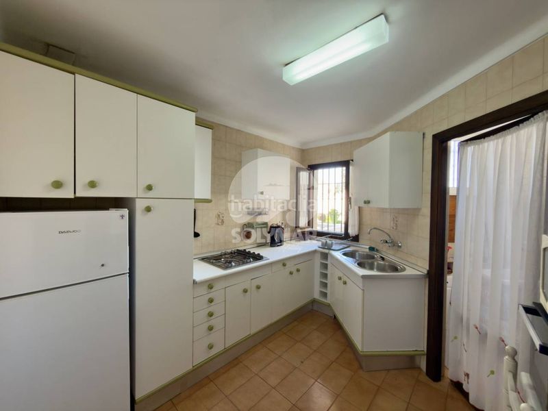 Foto 7cff59ce-6175-486f-ab67-fee4e6e7c033. Piso venta de un piso , vélezmálaga en Paseo Marítimo de Levante Torre del Mar