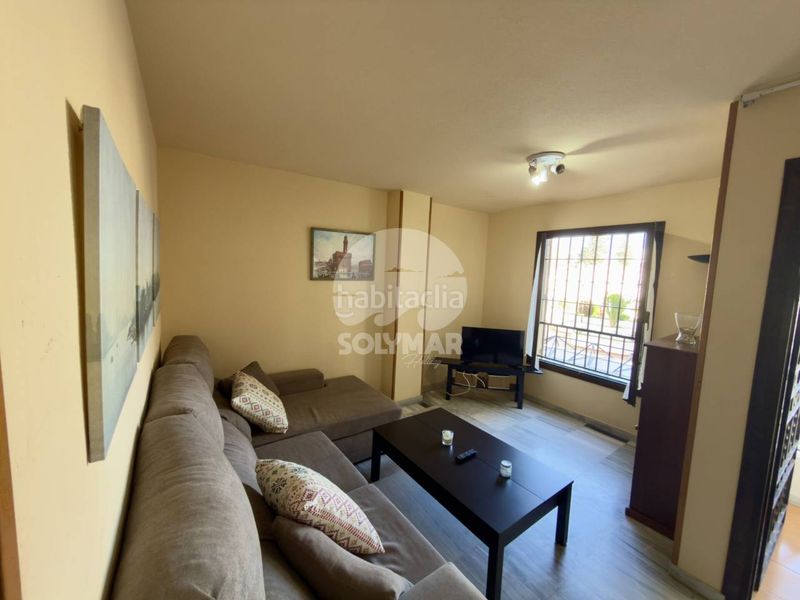 Foto 8355cdf5-9cd1-4cd1-ac72-6c0e9ecb3318. Piso venta de un piso , vélezmálaga en Paseo Marítimo de Levante Torre del Mar