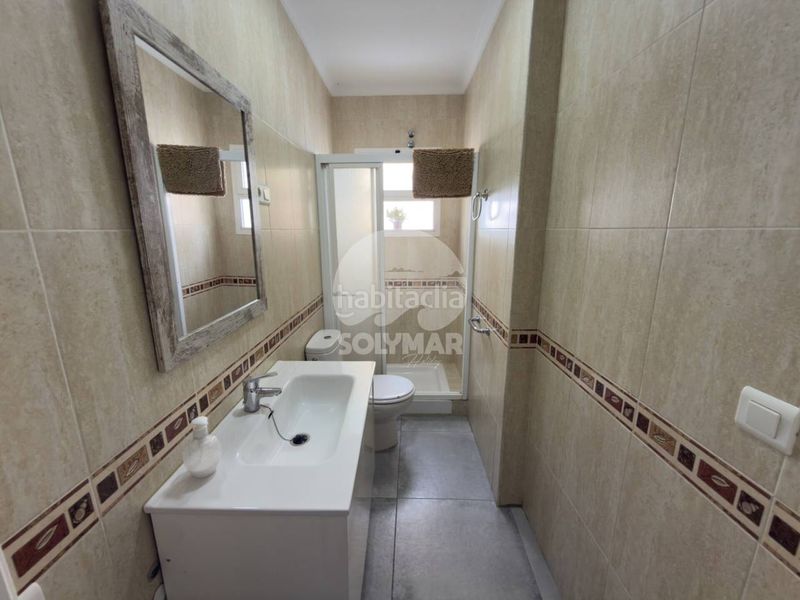 Foto fca2f5ef-1d8d-4216-89a1-a1a18f31dfa2. Casa a Poniente-Faro Torre del Mar