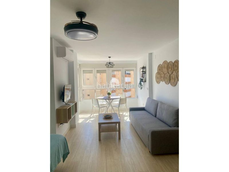 Foto b9fcf3d8-0bcb-483d-8fe6-a50135e640f3. Location studio avec piscine dans Centro Internacional Torrox