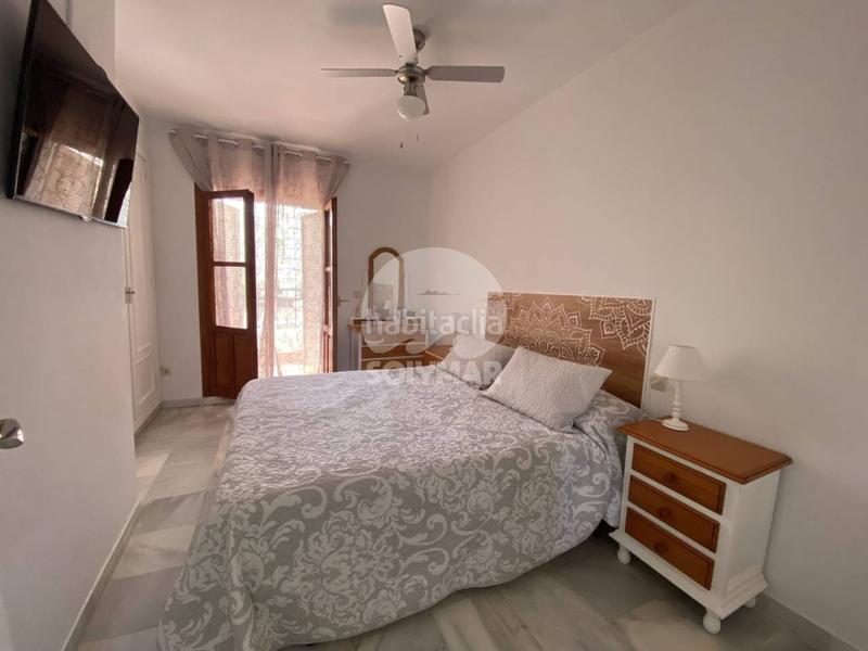 Foto 140dd8e2-089c-4f9f-a32c-832627a80eba. Casa  arjona en Paseo Marítimo de Levante Torre del Mar