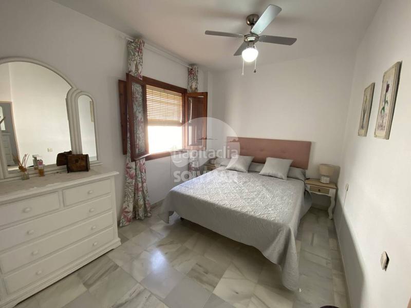 Foto 5b25af3a-2935-4c29-9e77-1f662bfc9423. Casa  arjona en Paseo Marítimo de Levante Torre del Mar