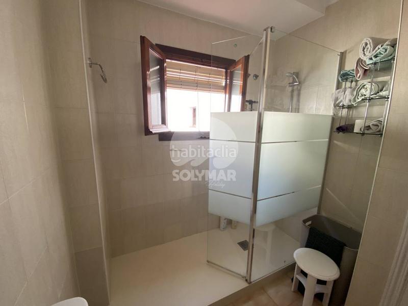 Foto 908b646b-56f7-41d5-9cb1-65501cbae231. Casa  arjona en Paseo Marítimo de Levante Torre del Mar