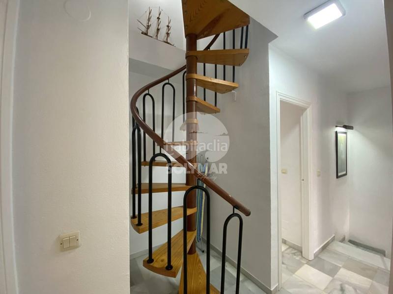 Foto c9b67a5a-fa52-4975-bfe9-9a9870368ec2. Casa  arjona en Paseo Marítimo de Levante Torre del Mar