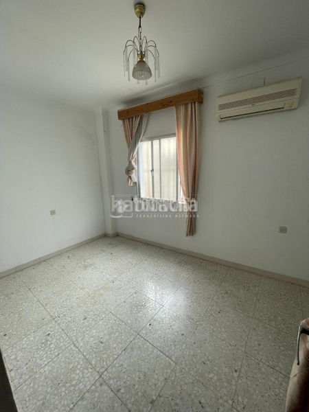 Foto d3c82cdd-7031-492b-afff-3124f35833fe. Casa a Marchena