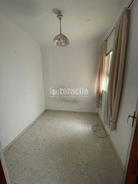 Foto f9cae9f2-847b-4631-8d92-386b7ae81c4b. Casa a Marchena