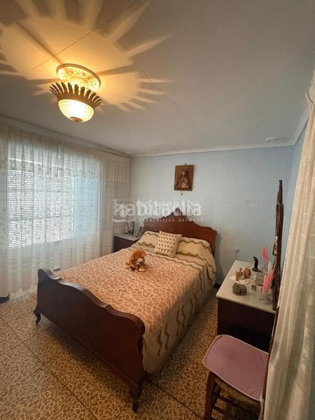 Foto 548fe279-2565-4407-9173-8730a0265560. Casa in Marchena