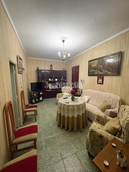 Foto b2397dd4-d4fe-48c7-bfb3-9b6b40176a8a. Casa in Marchena